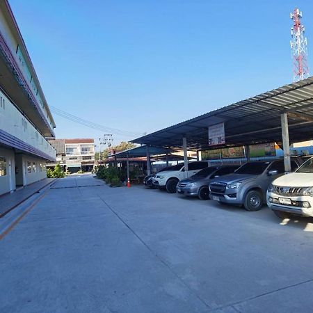 18 négyzetméteres stúdió Apartman 1 fürdőszobával Ban Luang területén Csomthong Kültér fotó