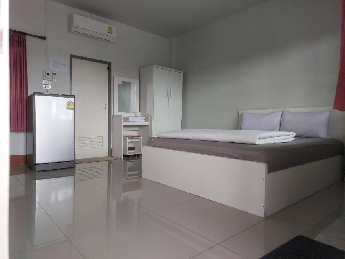 18 négyzetméteres stúdió Apartman 1 fürdőszobával Ban Luang területén Csomthong Kültér fotó
