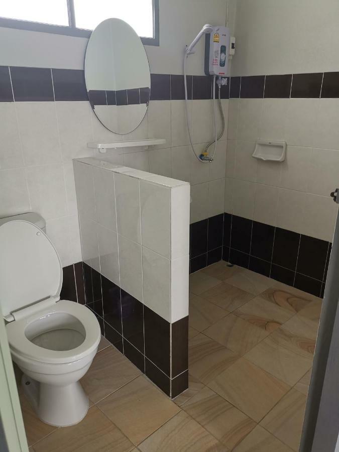 18 négyzetméteres stúdió Apartman 1 fürdőszobával Ban Luang területén Csomthong Kültér fotó